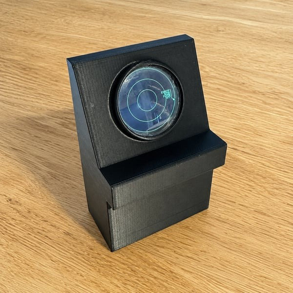 ✈️ Mini Aircraft Radar | Real-Time Desk Display