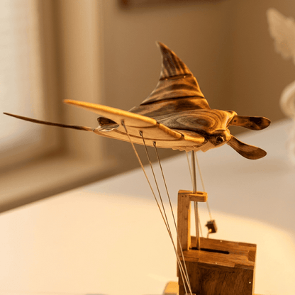 Inexcepted Wooden Manta Ray — The Gift Dad Won’t Forget 🐦‍