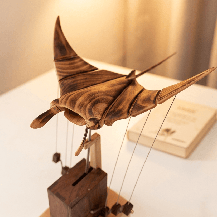 Inexcepted Wooden Manta Ray — The Gift Dad Won’t Forget 🐦‍