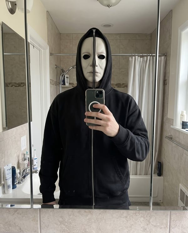 😱Horror Zip-Up Hoodie—Perfect for Horror Fans💀