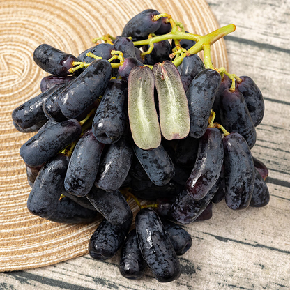 100 Sweet Sapphire Grapes